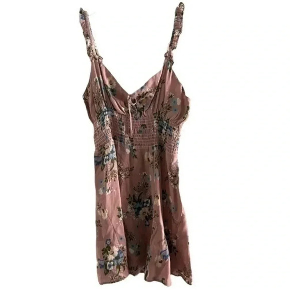 Reformation Irene Elyse Floral Smocked Mini Dress 12 Pink V-neck Ruffle B883 - Picture 3 of 9